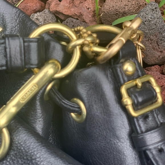 Coach Madison black leather Marielle Drawstring hobo bucket bag plus charms - Picture 6 of 15